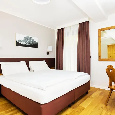 Orso Grigio 4* Pescul