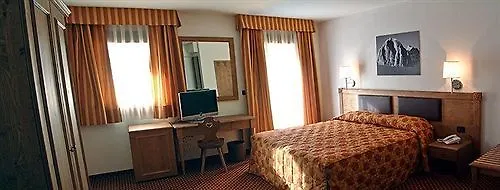 Orso Grigio 4* Pescul