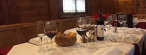 Ξενοδοχείο Orso Grigio 4*